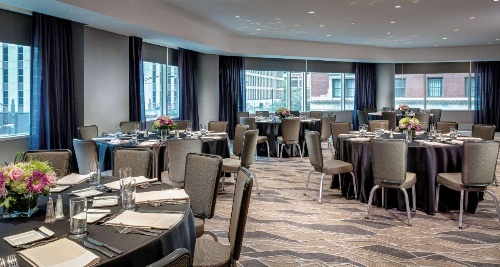 Hyatt Centric Chicago Magnificent Mile image 18