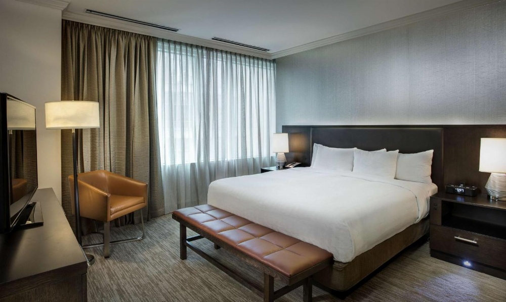 Hyatt Centric Chicago Magnificent Mile Main image